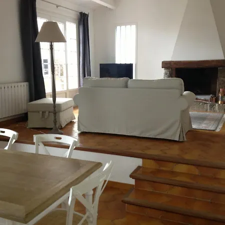 Near Les Etangs De Bages * Narbonne