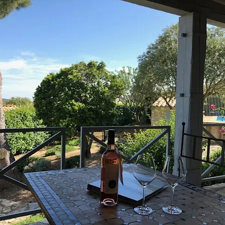 Near Les Etangs De Bages * Narbonne